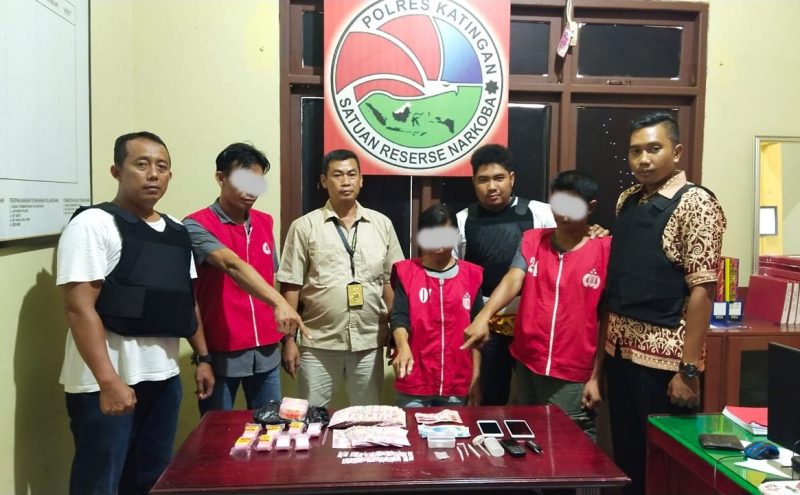 Peduli Lingkungan, Kapolres Ajak Seluruh Jajarannya Tanam Bibit Pohon Buah