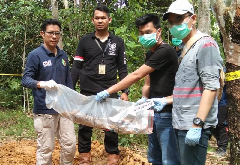 Dua Hari Pencarian, Polisi Temukan Empat Makam dan Jenazah Korban Ayah Biadab