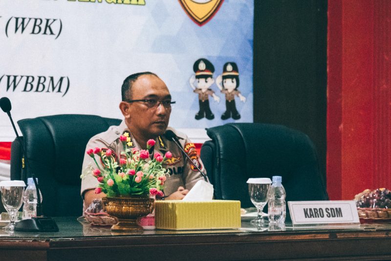 Pedagang Dilarang Timbun dan Naikan Harga Cairan Disinfektan