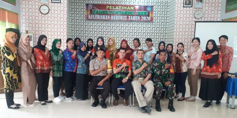 Kapolres Berikan Tali Asih kepada Warga Kurang Mampu