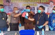 Barang Bukti Sabu Senilai Rp45 Juta Dilarutkan Dalam Cairan Kimia