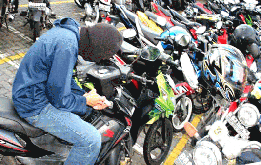 98 Santri Jalani Pemeriksaan Kesehatan di Posko Induk Satgas Covid-19