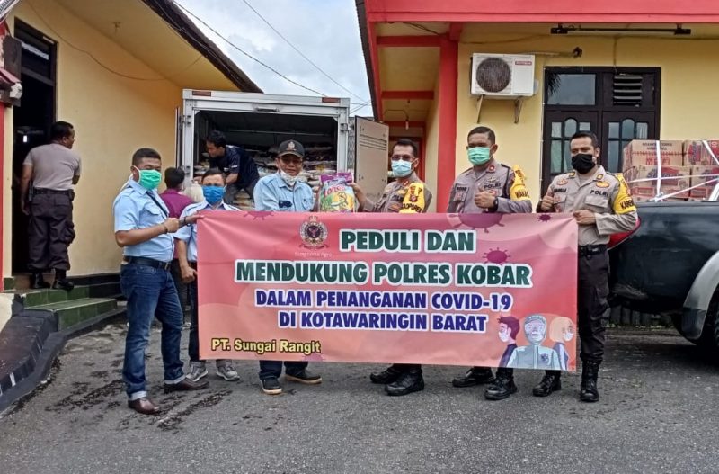 Wabup Katingan Terima Bantuan APD dan Masker dari Pengda IOF Kalteng