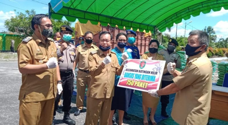 Geger, Sesosok Mayat Membusuk dan Bagian Leher Terlilit Sarung