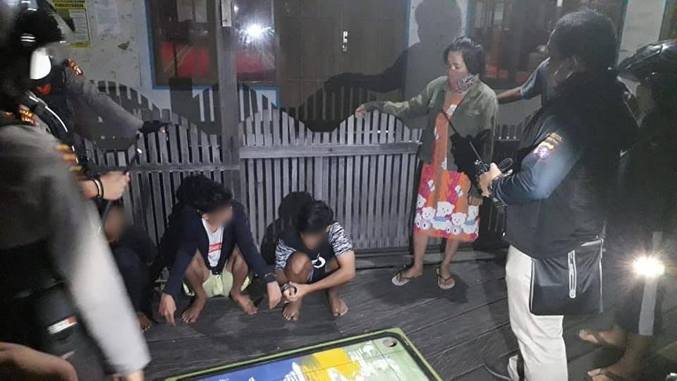Asik Pesta Miras, Enam Pemuda Diamankan Tim CRT Polres Barsel
