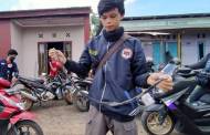 Masuk Rumah Warga, Ular Kobra Hitam Sepanjang 80 Cm Dievakuasi