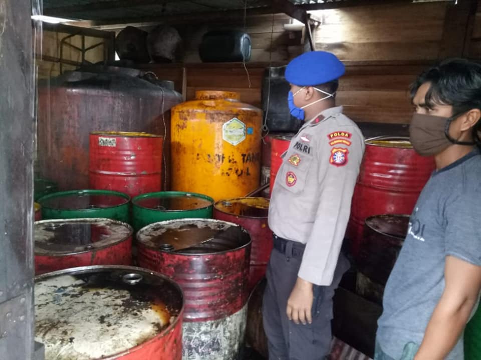 500 Masker Buatan Disperpusip dan Komunitas Menjahit Dibagikan ke Masyarakat