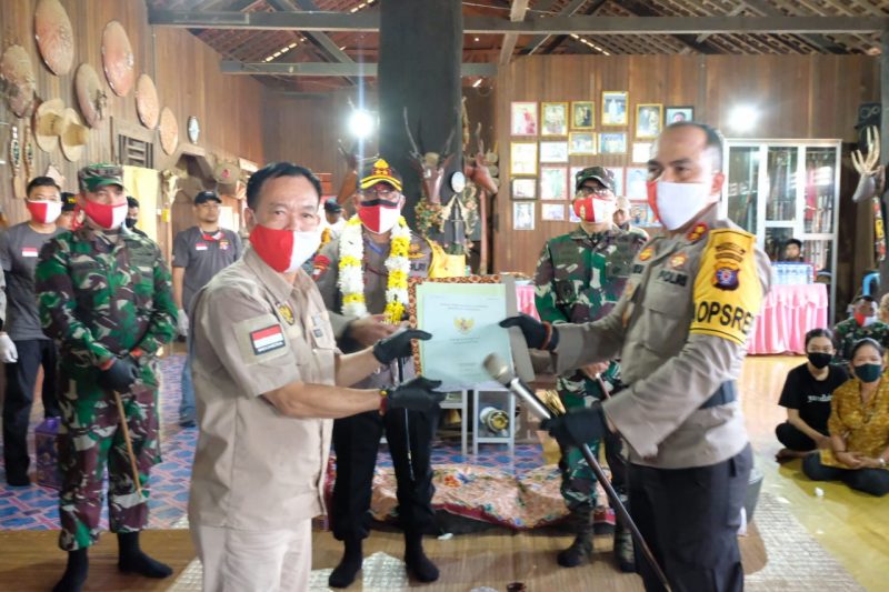 Gubernur Kalteng Serahkan BLT Rp7.013.000.000 Bagi 14.026 KPM di Kabupaten Katingan