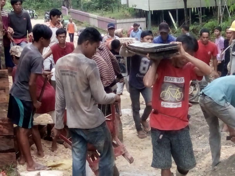 Rapid Tes Massal di Pangkalan Bun, Gubernur Ajak Ratusan Masyarakat Doa Bersama