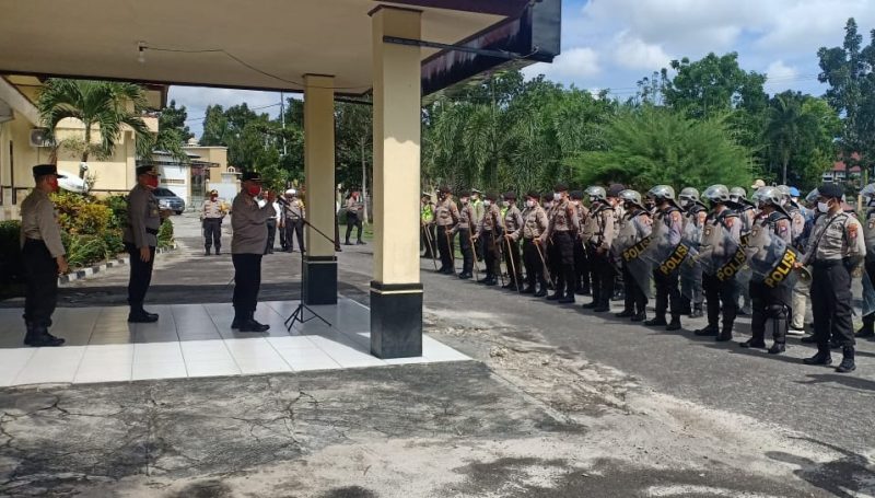 Kajari Donasikan Sembako untuk PWI Kabupaten Mura