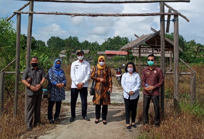 Di Tengah Pandemi Covid-19, Raider Tetap Terobos Alam Sambil Bagikan Sembako