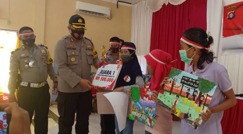 Kebakaran di Jalan Antang Hanguskan Tiga Bangunan dan Mobil Mewah
