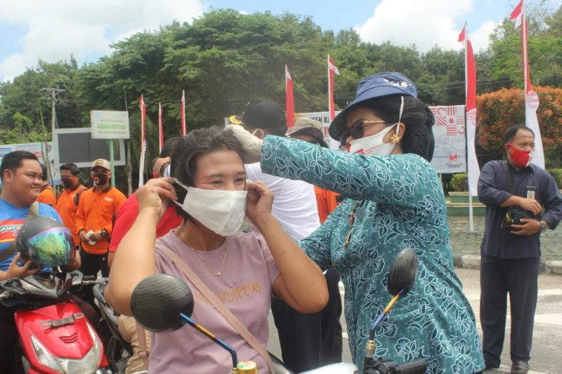 Menuju Zona Hijau, Bupati Ingatkan Masyarakat Disiplin Gunakan Masker