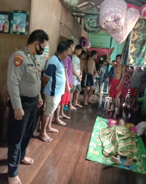 Waduh, Emak-emak Kedapatan Simpan 14 Paket Sabu