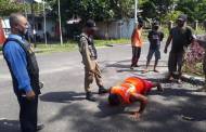 Kedapatan Tidak Pakai Masker, Pelanggar Dihukum Push Up