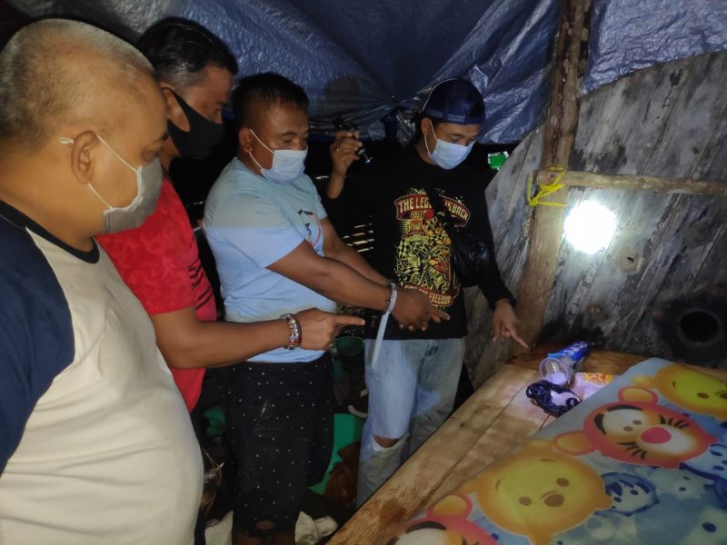 Jalan Terendam Banjir, Satlantas Polres Seruyan Lakukan Pengaturan Lalu Lintas