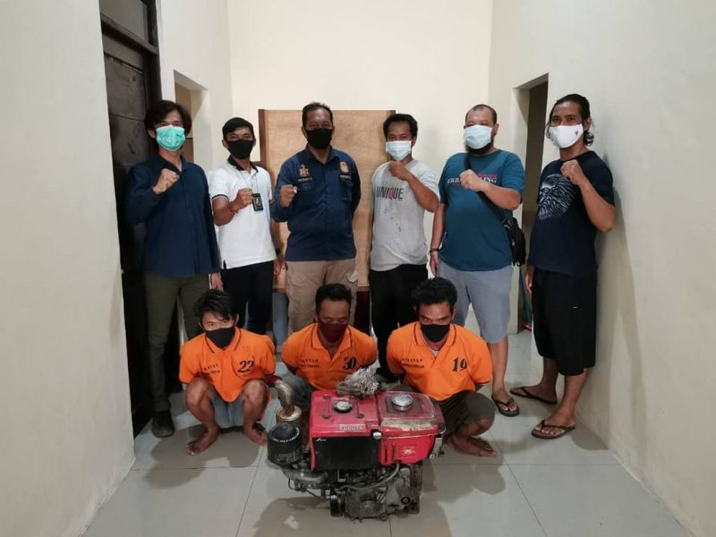 Polisi Tangkap Tiga Pencuri Traktor Pembajak Sawah
