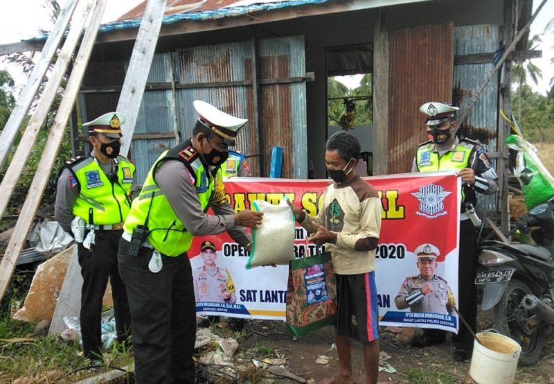 Sambangi Masyarakat Pesisir DAS Seruyan, Polairud Ingatkan Warga Cegah  Corona