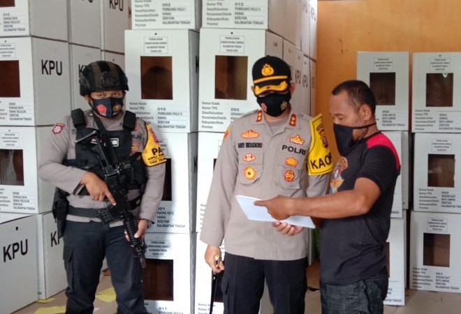 Sat Binmas Lakukan Pembinaan Saka Bayangkara Kabupaten Seruyan