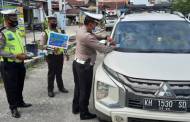 Ops Zebra Telabang 2020, Satlantas Sukamara Pasang Stiker dan Gencar Sosialisasi Prokes