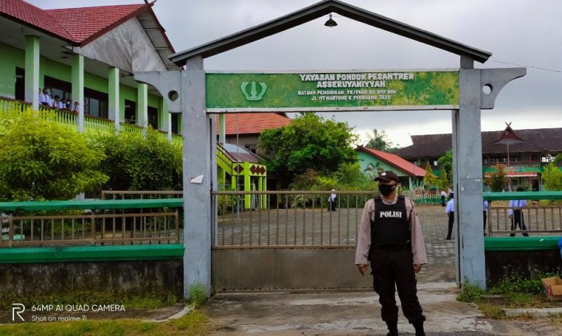 Lakukan Sosialisasi dan Edukasi, Polsek Hanau Ajak Warga Cegah Karhutla