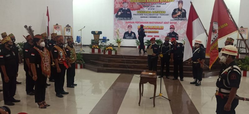 Peduli di Tengah Pandemi Covid-19, Satlantas Polres Seruyan Bagikan Sembako