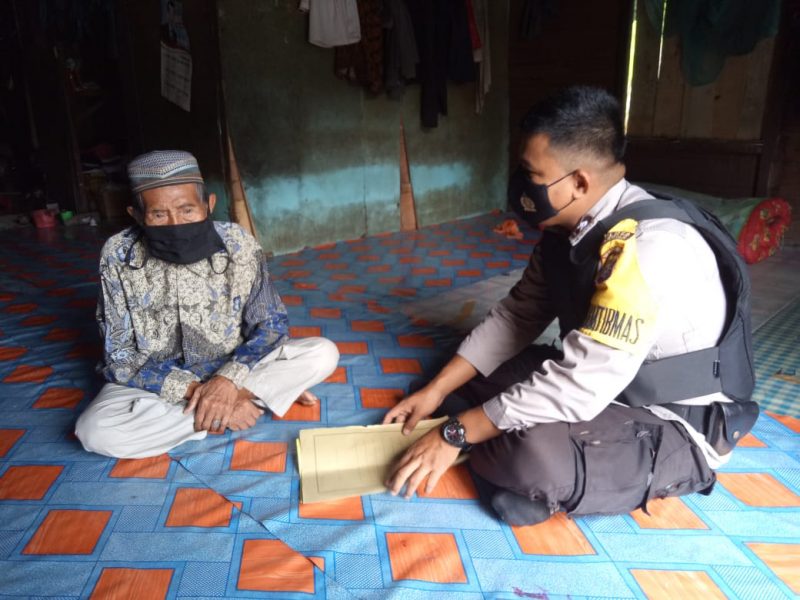 Wabup Katingan Kukuhkan Pokdarwis Garu Langit di Desa Tewang Kampung