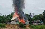 Dua Hari, Delapan Rumah Rata dengan Tanah