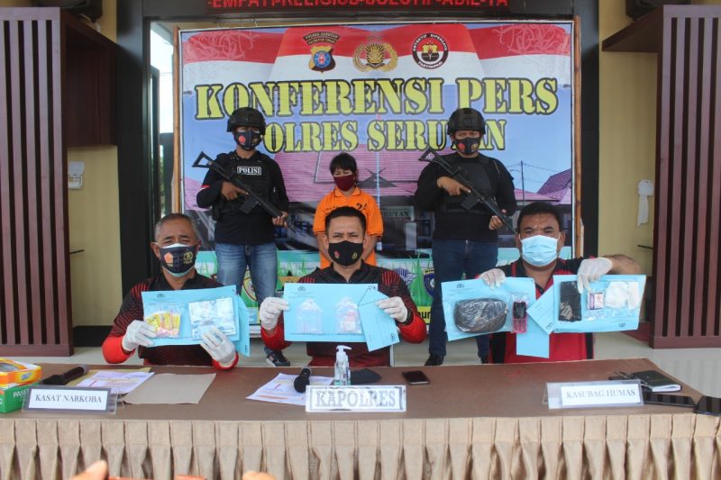 Polres Seruyan Musnahkan Barbuk 8,40 Gram Sabu