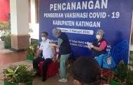 Pencanangan Pemberian Vaksinasi Covid-19, Wabup Katingan Pertama Disuntik