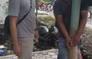 Kedapatan Mencuri Pakaian Wanita, Pria Ini Diborgol Warga ke Pohon