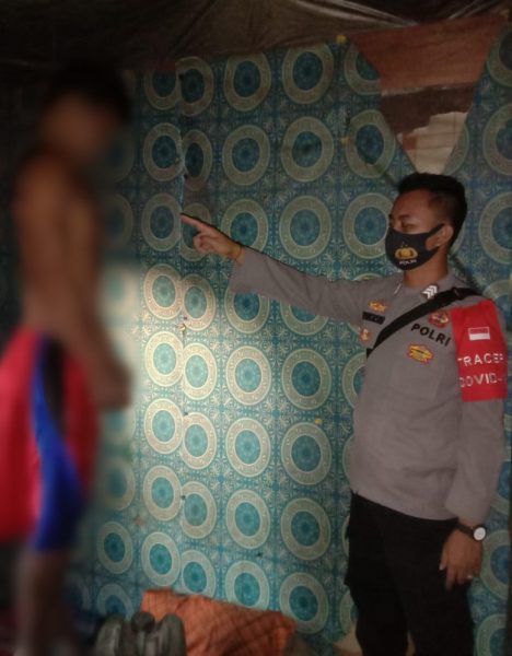 Dibangunkan Mau Buka Puasa, Warga Desa Tangar Ditemukan Gantung Diri