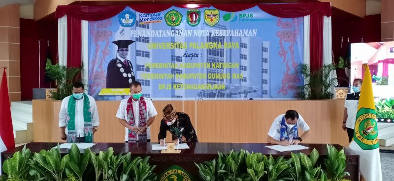 Berbonceng Tiga Tak Pakai Helm, Ternyata Bawa Sabu-sabu