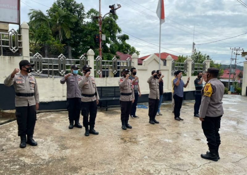 Sambangi Warga dan Sampaikan Larangan Praktik Pungli