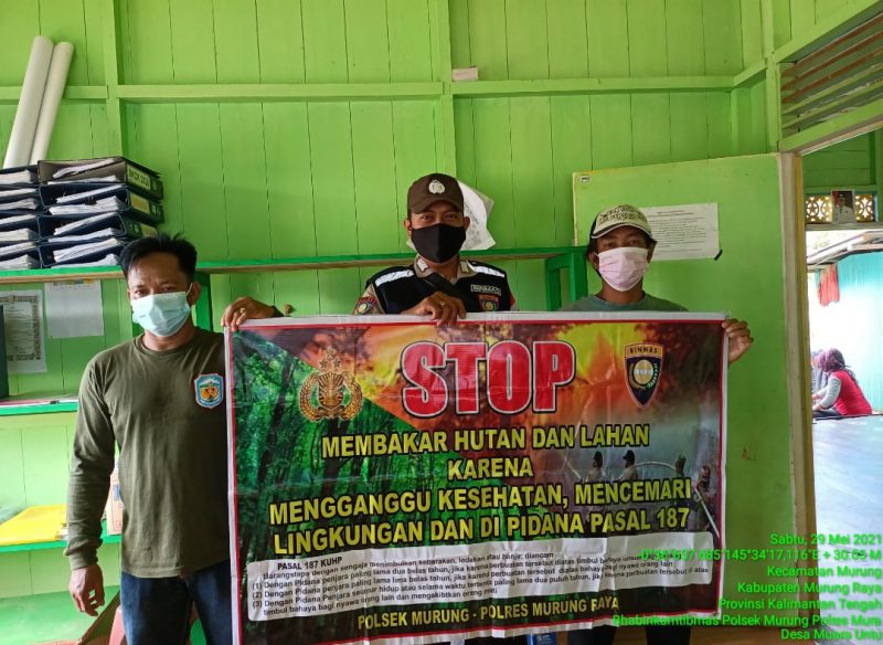 Sebar Masker untuk Cegah Penyebaran Virus Corona