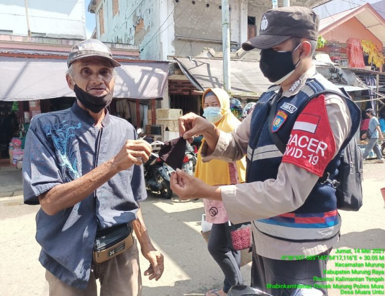 Bhabinkamtibmas Ini Berikan Sosialisasi Karhutla