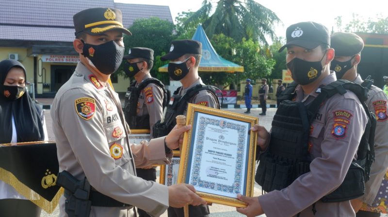 Polres Seruyan Lakukan Pengecekan Posko PPKM