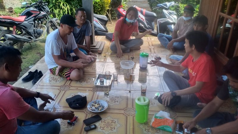 Kapolres Seruyan Pimpin Zoom Meeting Bersama Kapolda Kalteng di Posko PPKM