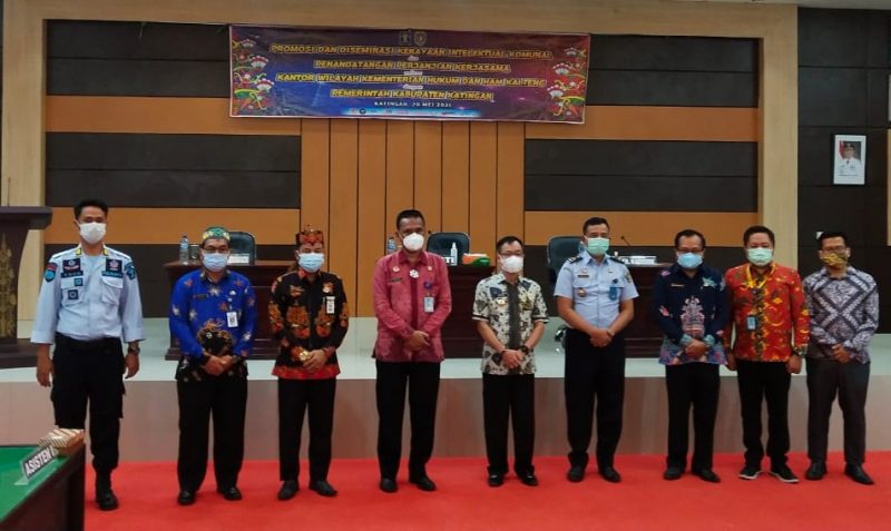 Curah Hujan Tinggi, Jalan Muara Teweh - Puruk Cahu Km. 61 Rusak Berat