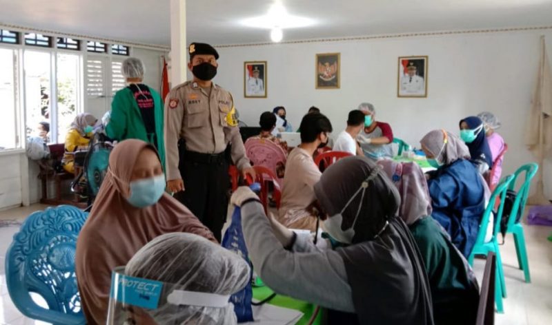Berikan Sosialisasi Larangan Membakar Hutan dan Lahan kepada Warga