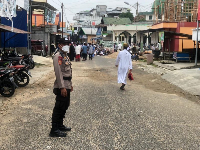 Aipda Rodie Berikan Sosialisasi Prokes kepada Warga