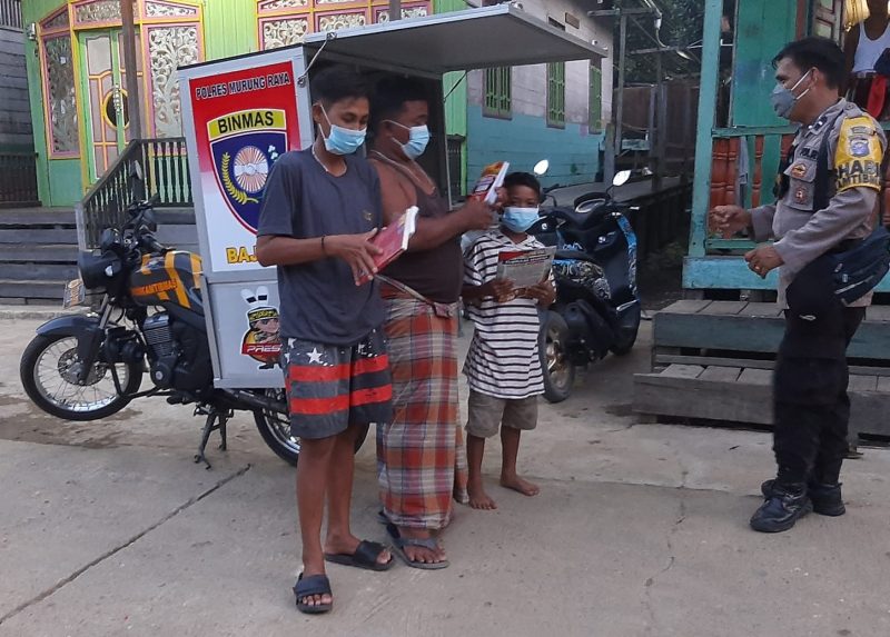 Edukasi Masyarakat Agar Terus Mematuhi Protokol Kesehatan