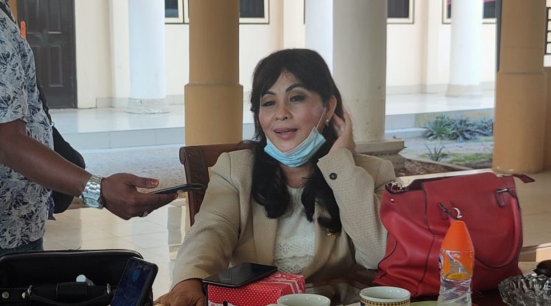 BK DPRD Barsel Gelar Rapat Komisi Berdasarkan Aduan