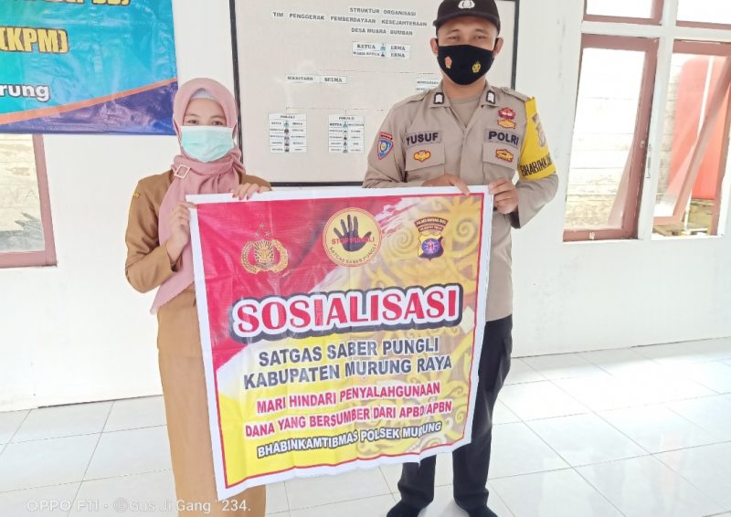 Bripka Leo Kapisah Ingatkan Warga Hindari Pungli Dana APBN dan APBD