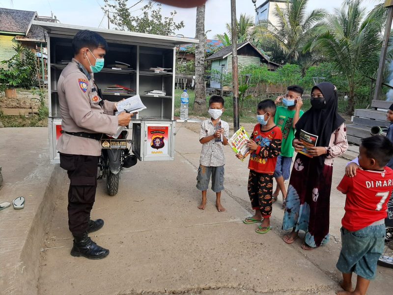 Gencar Ingatkan Warga untuk Tidak Membakar Hutan dan Lahan