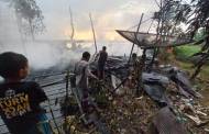 Diduga Disambar Petir, Rumah Warga Desa Mendawai Terbakar