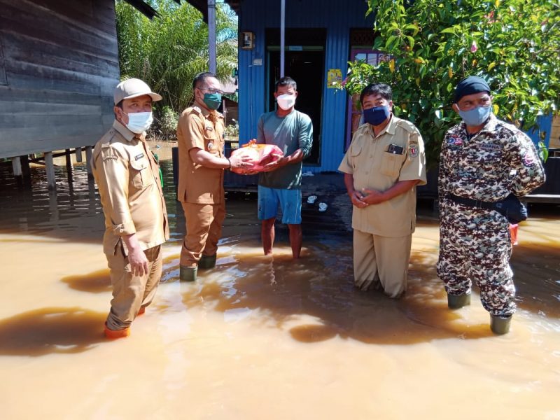 Pemkab Diharapkan Beri Bantuan Pelajar Terdampak Banjir
