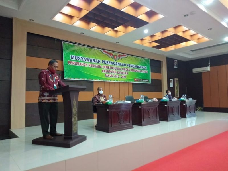Sambut HUT RI ke-76, Polres Seruyan Gelar Vaksinasi Massal