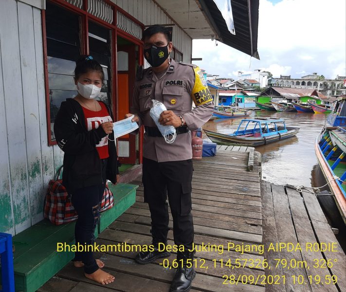 Bhabinkamtibmas Danau Usung Sosialisasikan Saber Pungli