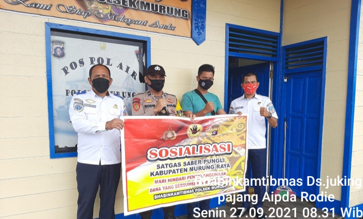 Bripka Leo Kapisah Sosialisasikan Larangan Pungli kepada Warga